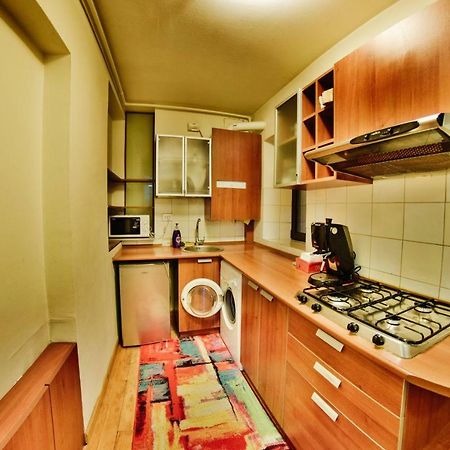 Nicole'S Apartment Букурещ Екстериор снимка