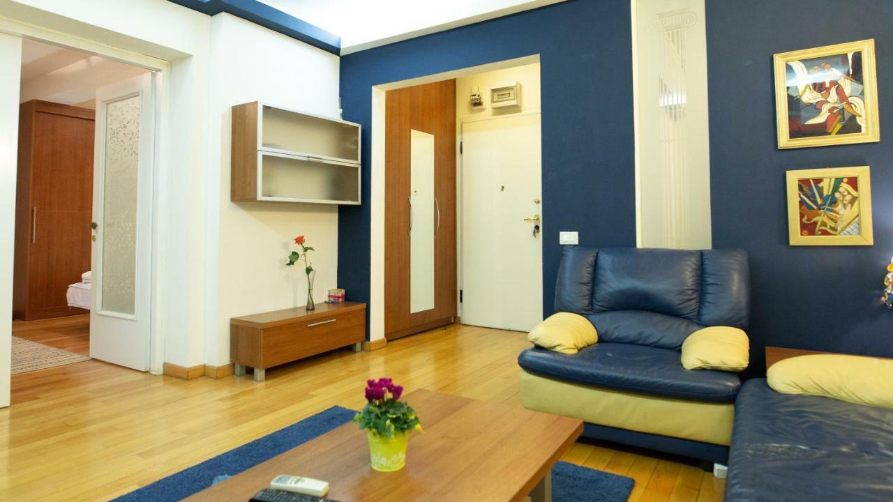 Nicole'S Apartment Букурещ Екстериор снимка